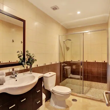 La Concha With Pool For Kids! דירה *