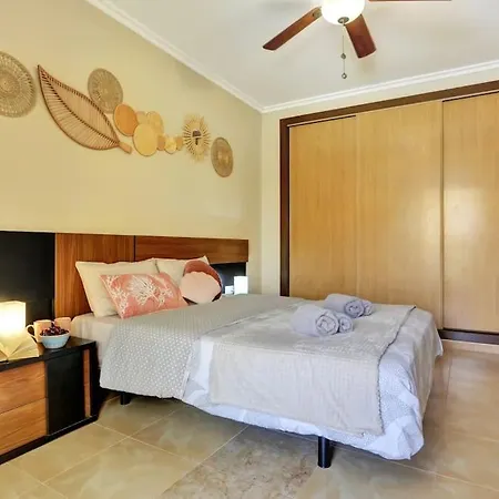 La Concha With Pool For Kids! Apartment Cotillo