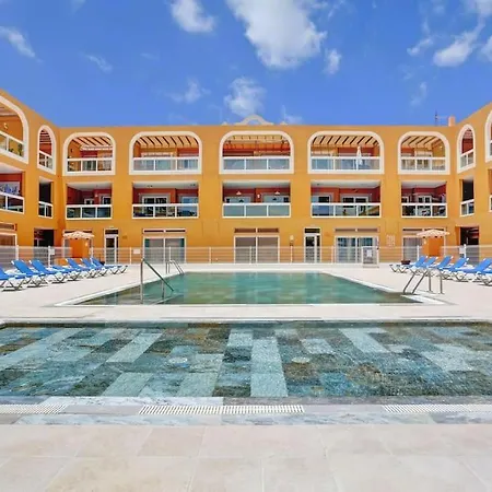 La Concha With Pool For Kids! Daire