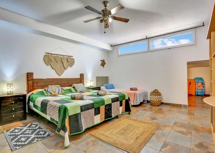 La Concha With Pool For Kids! Apartment