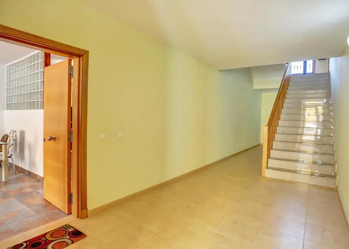 شقة La Concha With Pool For Kids! *